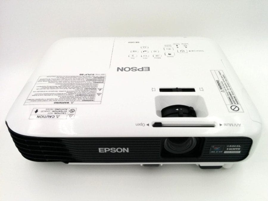 Epson EB-U04 Frontansicht