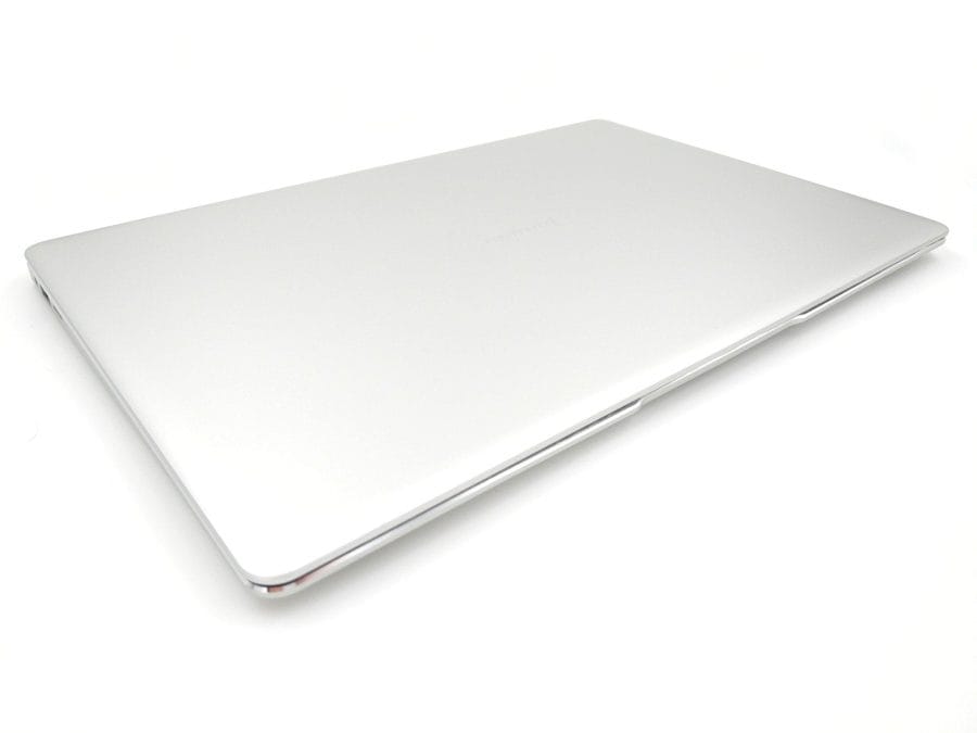 EZBOOK 3 Pro Seitenansicht