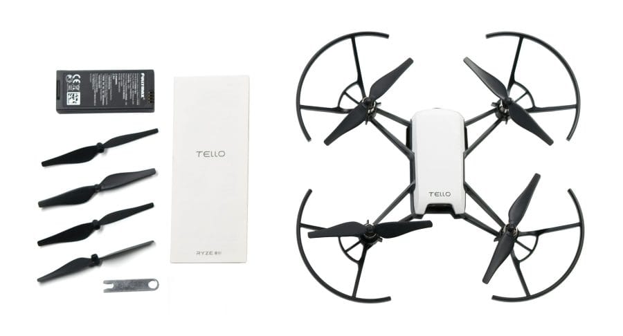 DJI Ryze Tello Lieferumfang mit Akku, Ersatzpropeller, Propeller-Tool und Bedienungsanleitung