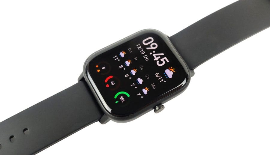 Die Vorderseite der Amazfit GTS mit dem 1.65 Zoll AMOLED Display.