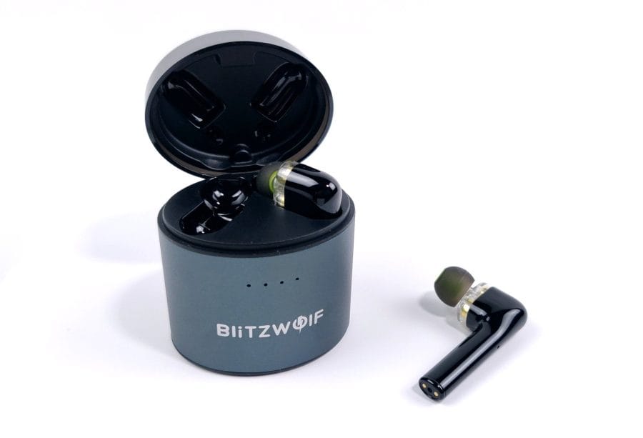 BlitzWolf BW-FYE8 Ohrhörer mit Ladecase