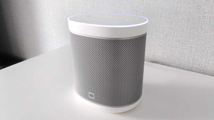 Mi Smart Speaker im Wohnzimmer