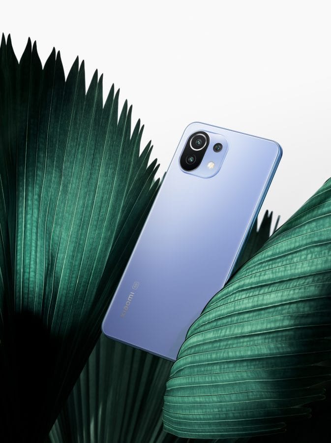 Xiaomi 11 Lite 5G NE in Bubblegum Blue