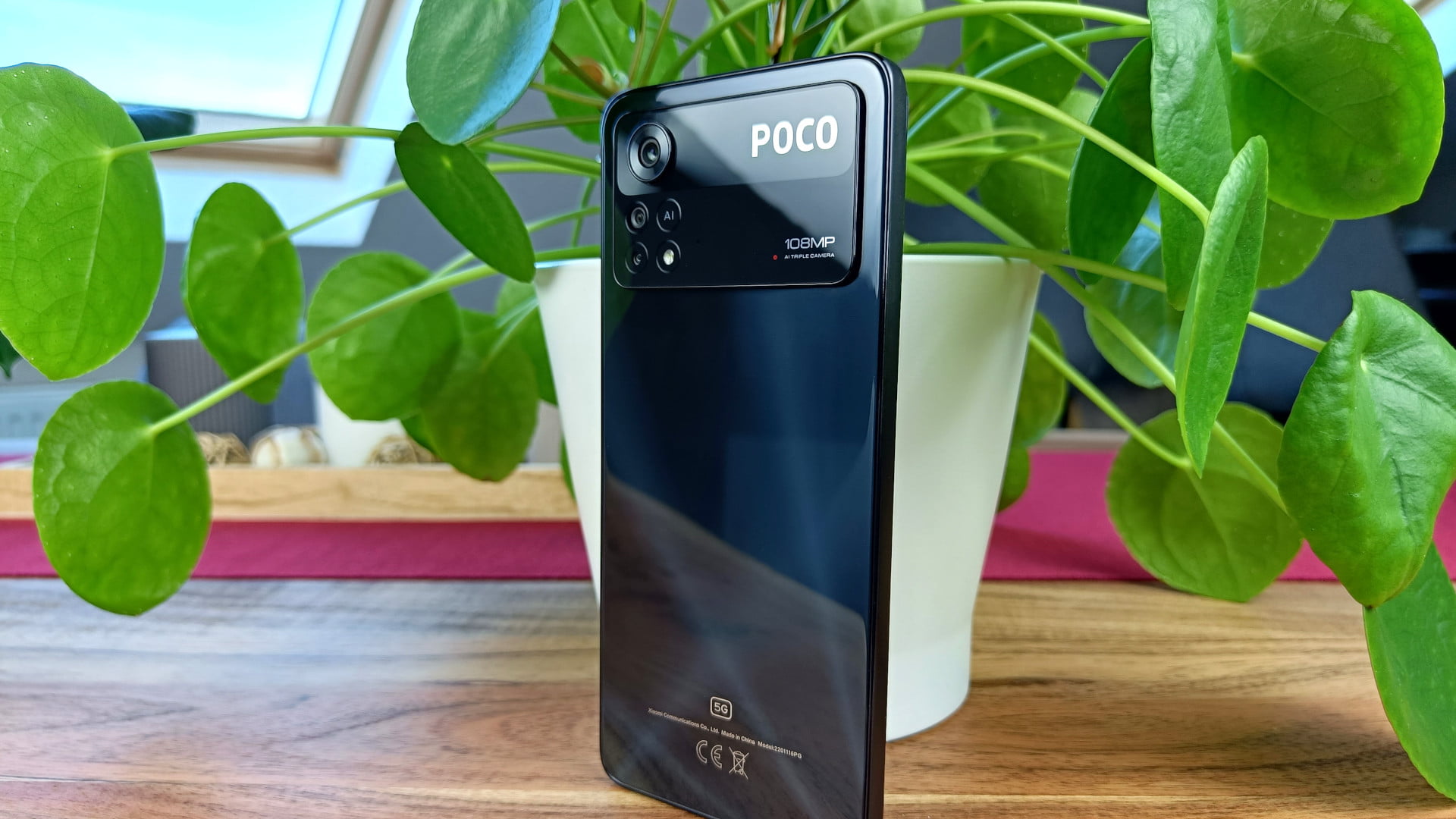 Review of the international version of POCO X4 Pro 5G with a 108
