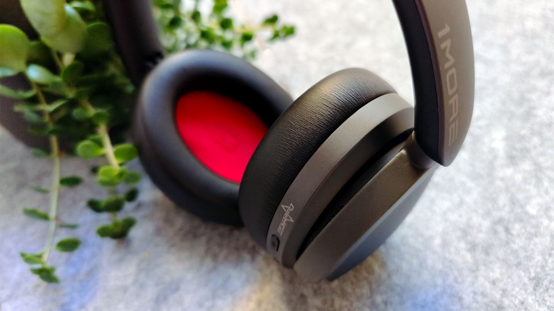 1MORE SonoFlow in the test: good over-ear headphones with ANC