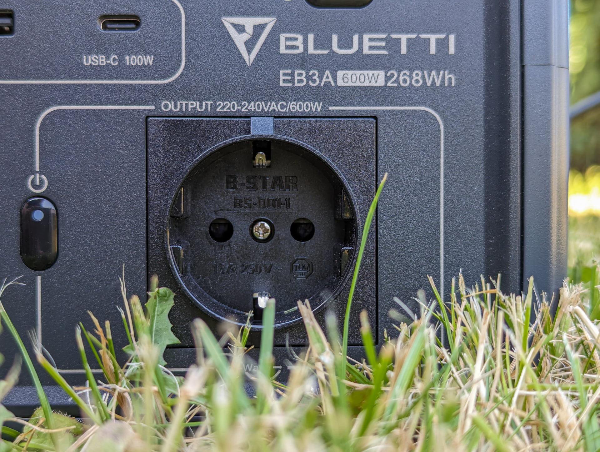 Bluetti's EB3A generator encapsulates smart power management