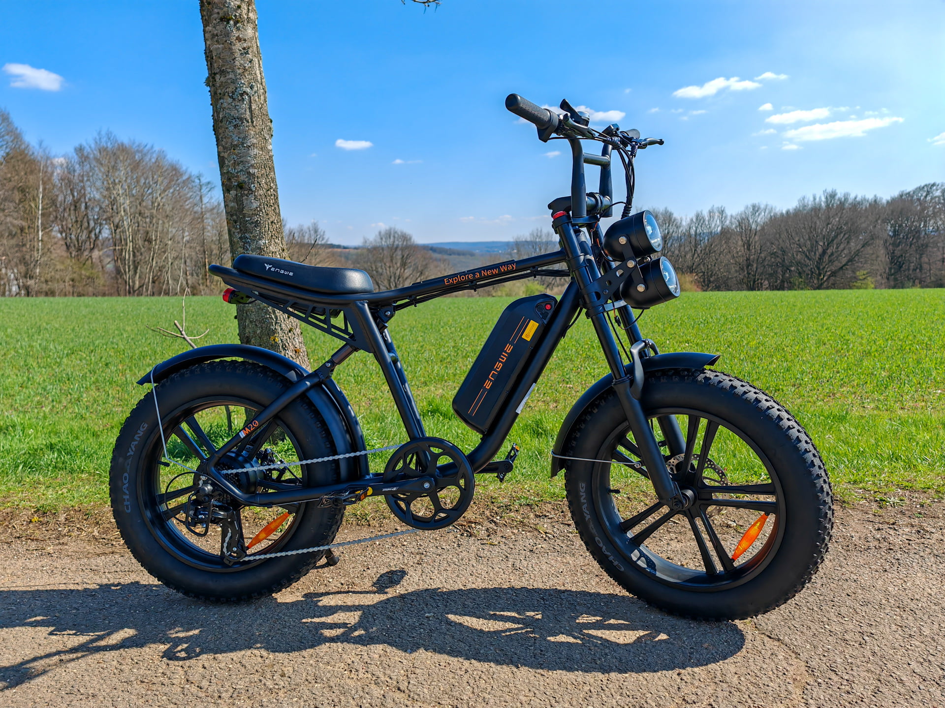 ENGWE M20 dans le test : Quand le vélo électrique rencontre le cyclomoteur !