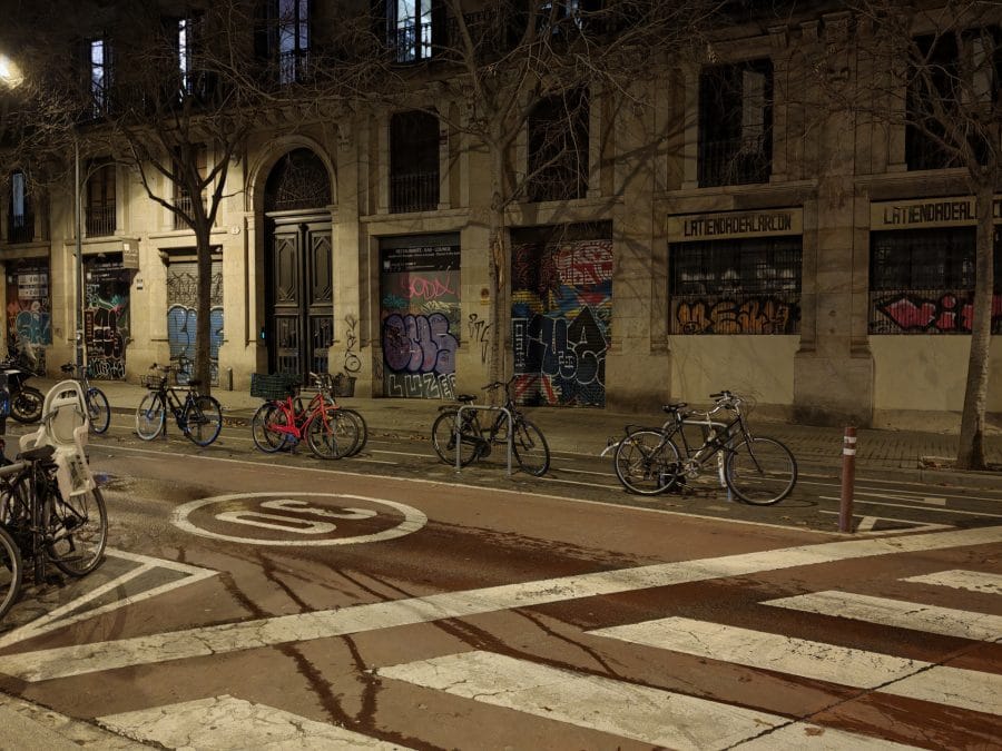 Kamera Testaufnahme Straße bei Nacht