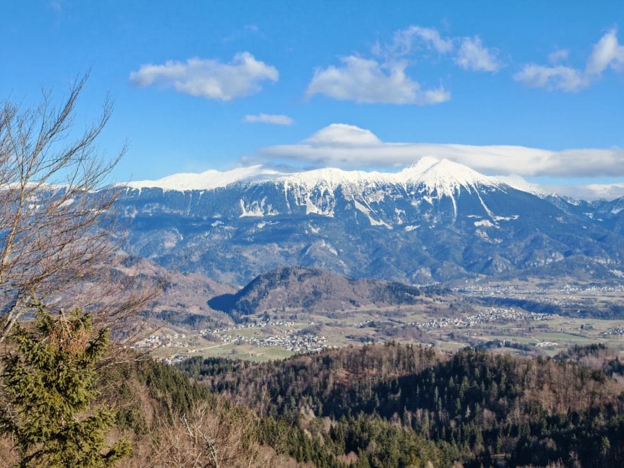 HONOR Magic 7 Pro Testaufnahme - Berge in der Ferne mit Schnee